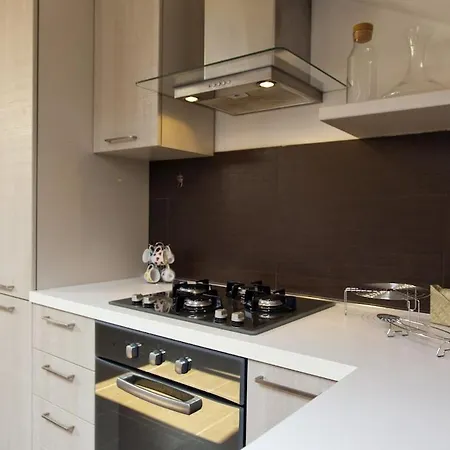 公寓 Incantevole Mansarda Al Centro Storico 那不勒斯