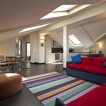 Incantevole Mansarda Al Centro Storico 公寓