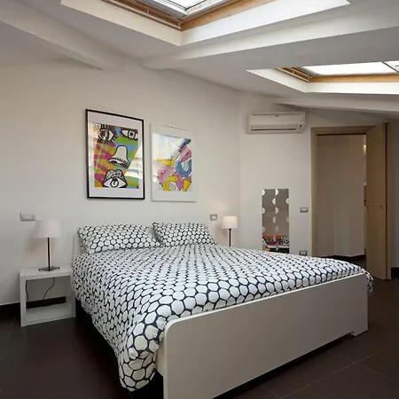 Incantevole Mansarda Al Centro Storico 那不勒斯